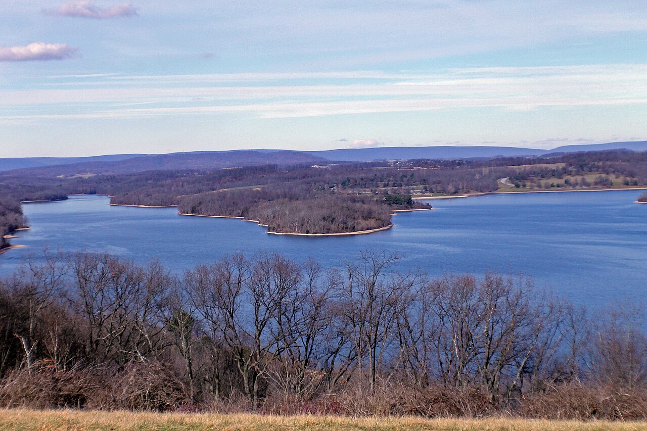 Blue Marsh Lake